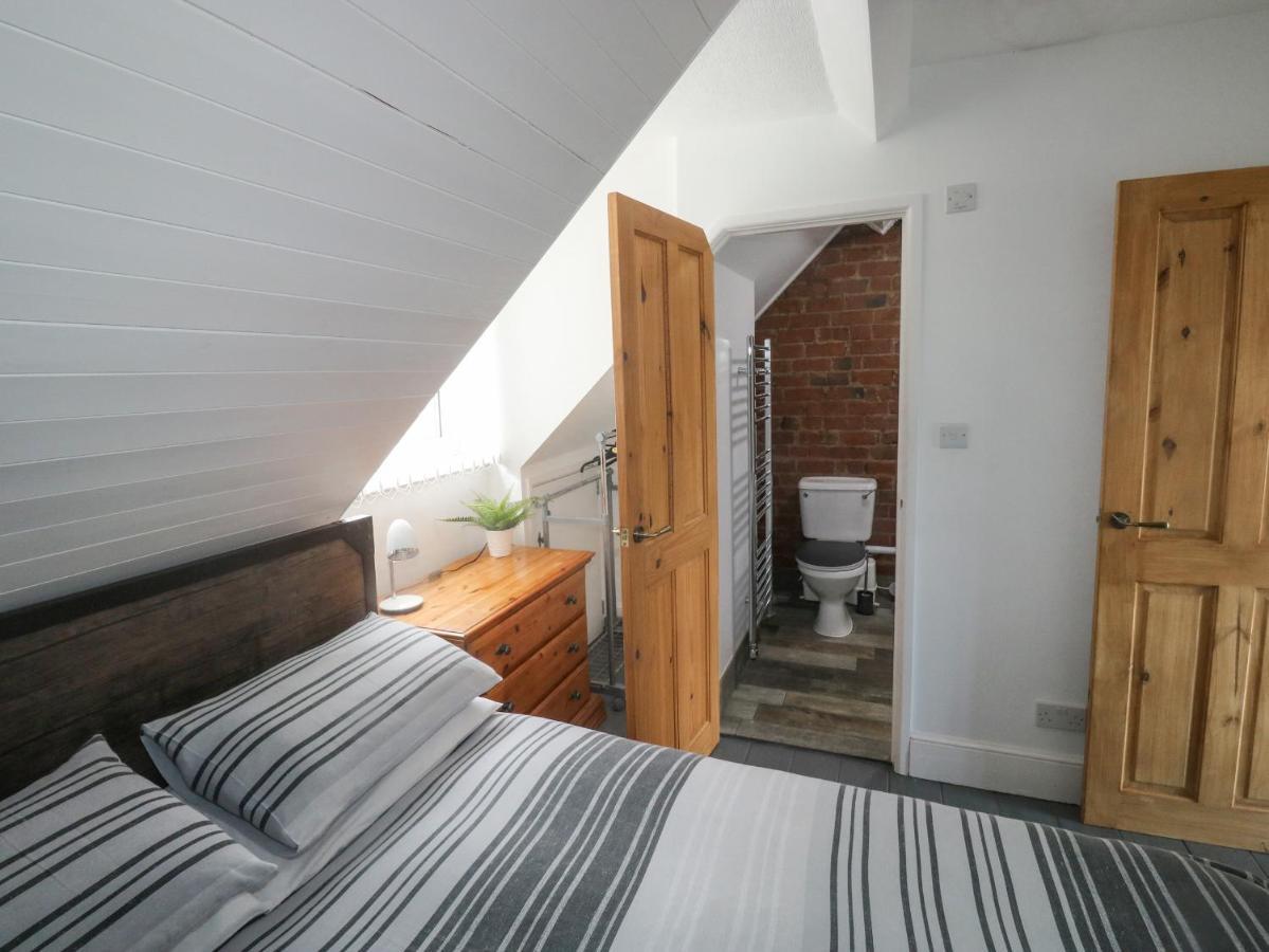 Driftwood Villa Exmouth Bagian luar foto