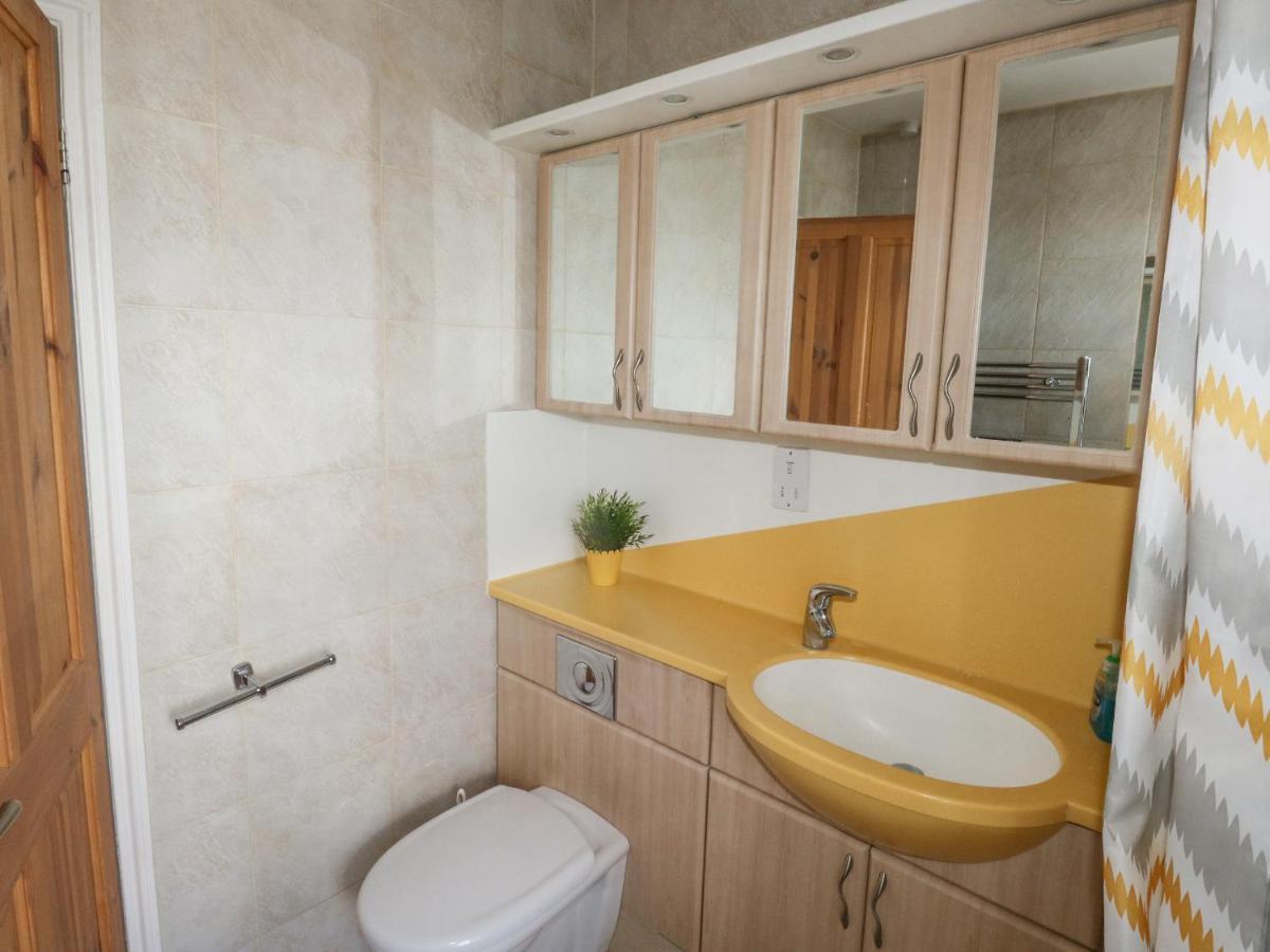 Driftwood Villa Exmouth Bagian luar foto